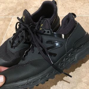 New Balance 574 Black Sneakers